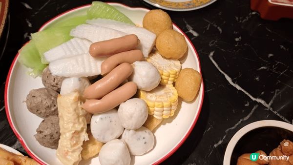 朋友介紹去九龍坎打邊爐，食物種類繁多，仲有甜品食。食2。5小...