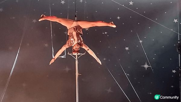 4月中環AIA嘉年華亦有馬戲團表演, 精彩程度不亞於現在正舉...