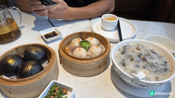 上星期六去了深圳上星期六去小深圳，去了港式茶樓飲茶，啲點心又...
