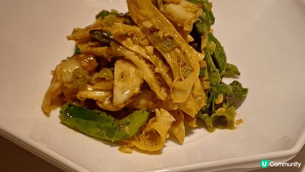 去左深圳一間融合菜，三人去食都係三百港纸左右，超好食，環境又...