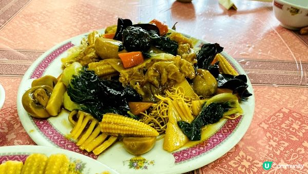大澳素食之旅。去大澳行山之後，就去品嘗羅漢齋美食，除補充体力...