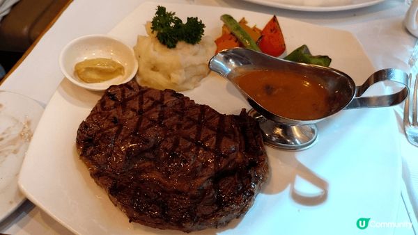 大角咀小巷家庭式意大利餐廳都有好嘢食，用app訂位仲要有半價...