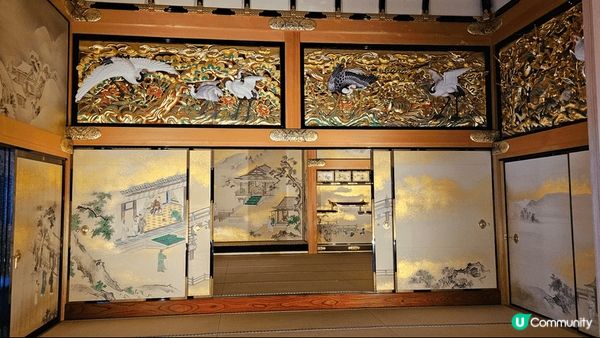 名古屋成入面嘅本殿因 修服之後開放展覽入面嘅金碧輝煌修復得非...