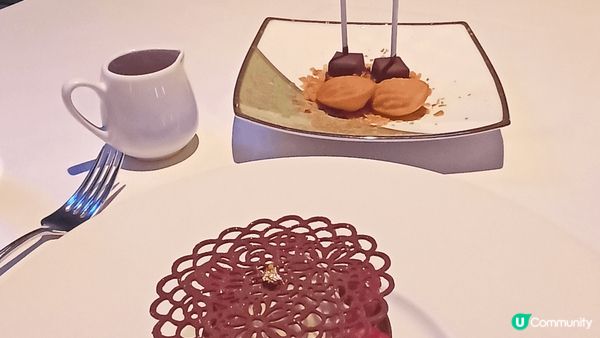 因為信用咭優惠而能夠以買一送一的價錢在喜來登酒店享用龍蝦套餐...