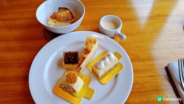 上兩個星期於紅磡嘉里酒店享用自助午餐，食物種類繁多，性價比高...