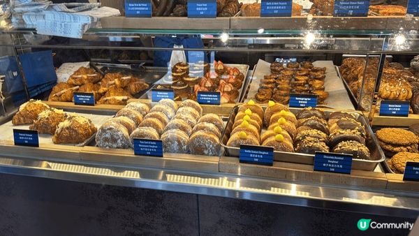 香港銅鑼灣 bakehouse 買超好味既蛋撻加埋去對面希慎...