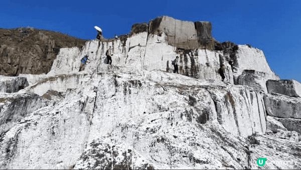 我會推介位於西貢區最南端的島嶼東龍島，島上面有多個著名景點，...