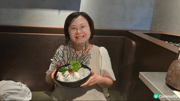 湊湊火鍋的台式養生火鍋，湯底種類多、材料十分豐富，再加上新鮮...