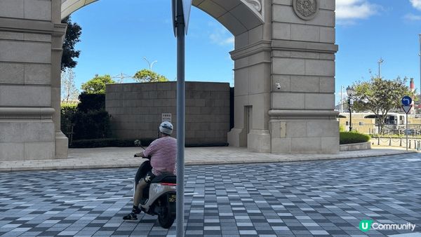 第一個是澳門英皇酒店地下的Sam‘s Cafe，非常好味