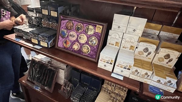 由即日起到10月31日，Harry Potter popup...