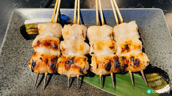 今次同朋友發現一間日本料理餐廳，刺身非常新鮮，擺盤精緻。估唔...