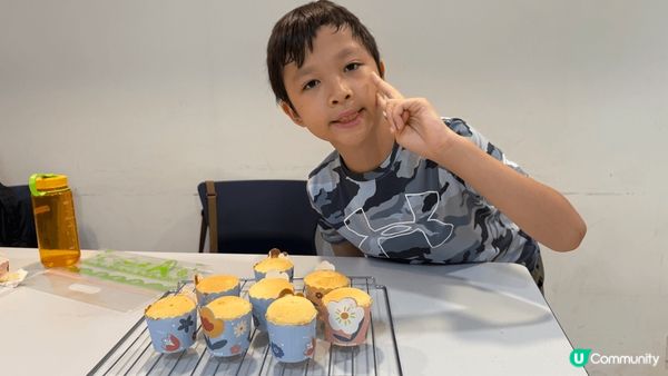 Jacob好鍾意整野食，特別鐘意整甜品。各種唔同嘅應節食品佢...