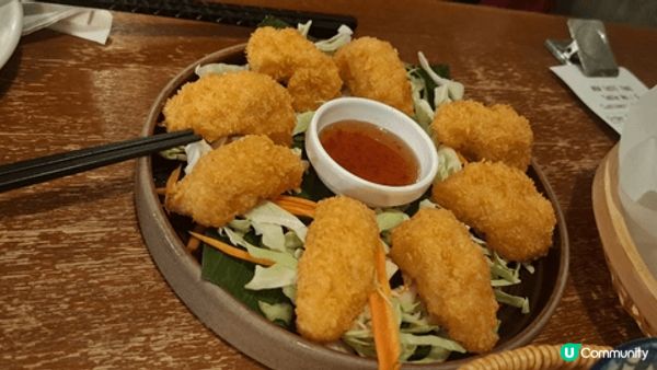 朋友介紹灣仔的上樓泰國菜，食物味道非常好，價錢又唔貴，適合朋...