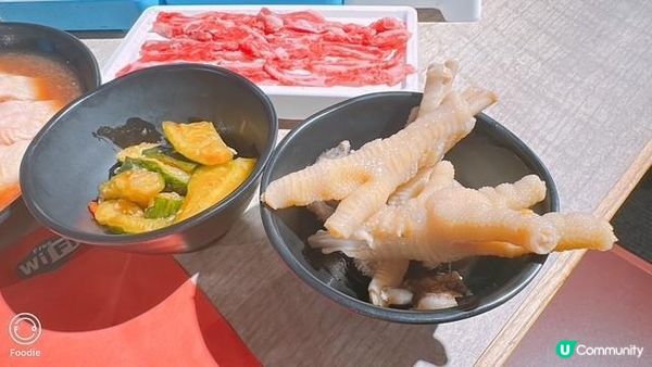 開懷地又飲又食@馬辣台式鴛鴦火鍋