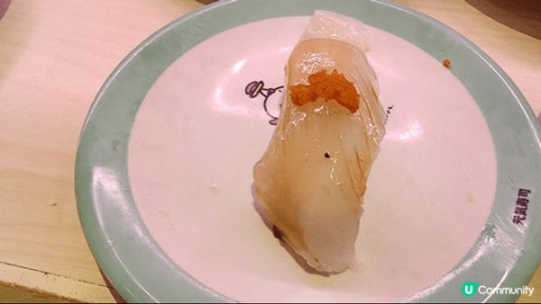 元氣壽司，炸三文魚皮非常香，期間限定食物都好好味好特別