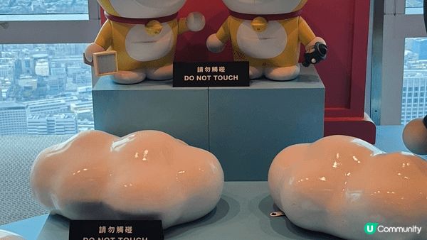 台北101大樓踞高臨下，在大樓101可遠眺台北風景，很有大地...