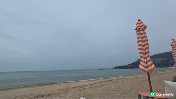 深圳美景一望無際的大海和很多海鮮美食