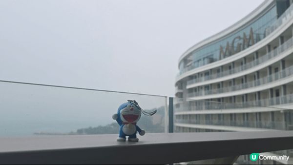 深圳美景一望無際的大海和很多海鮮美食