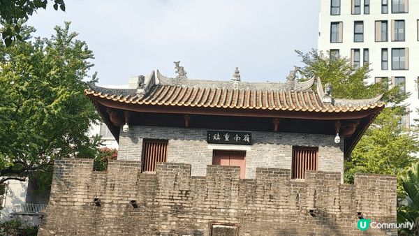 #北上度假計劃 深圳灣口岸附近海岸城，地方寬大，有大型商場，...