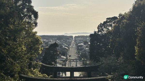 福岡擁有多個迷人的旅遊景點。宮地岳神社是重要的宗教場所，環境...