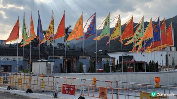 聖誕雪到了許願樹 們開心又細的一天 希望願望成真 中六合彩頭...