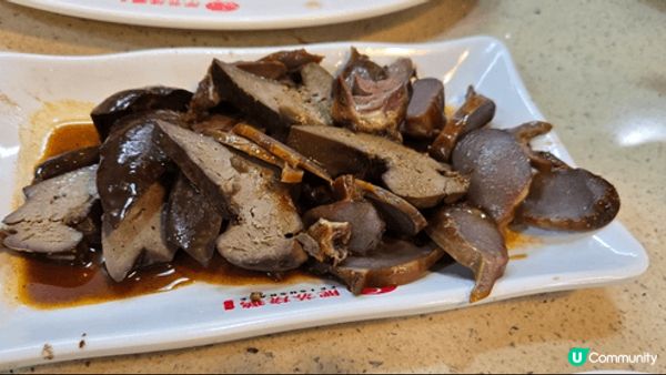 東莞常平肥蘇燒鵝，價錢平，但質素一流，性價比極高