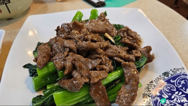 東莞常平肥蘇燒鵝，價錢平，但質素一流，性價比極高