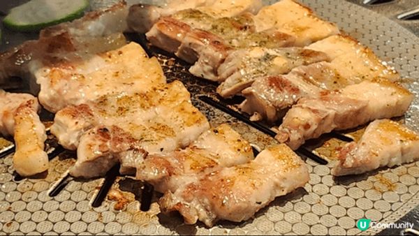 北村韓食，燒鰻魚味道一流，包住紫菜食更加無得輸