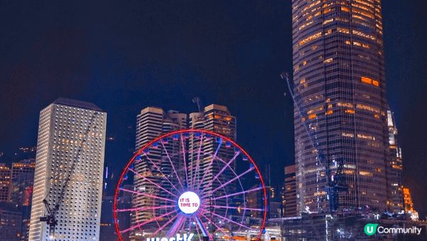 新年將近，有幸陪朋友係夜晚到尖咀旁邊海濱廣場搭船遊船河，欣賞...