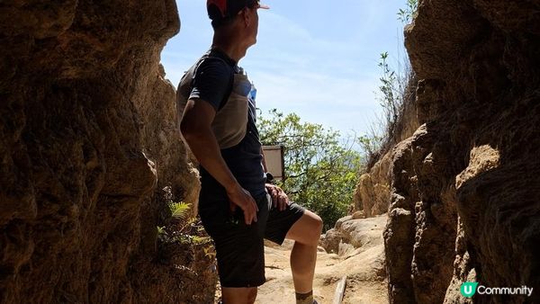 【畢拉山道至勵德邨行山篇】懸空棧道、渣甸山、小馬山、龜石、紅香爐峰