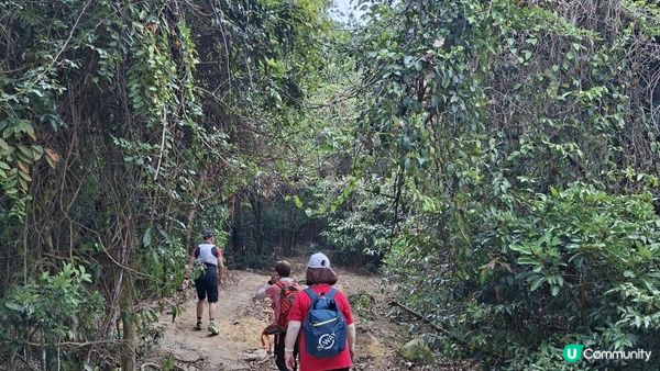 【西貢白沙澳至深涌碼頭行山篇】南山洞、明愛賽馬會小塘營、荔枝莊古道、蛇石、深涌大草原 + Go Park水上快線