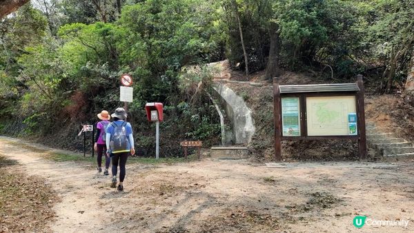 【大嶼山芝麻灣半島行山篇】大牛湖頂、十塱水塘、老人山、廟仔墩、貝澳泳灘