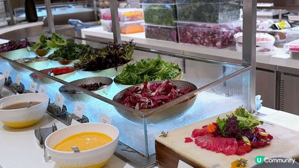 半自助晚餐 。Hopewell Hotel Lobby Cafe