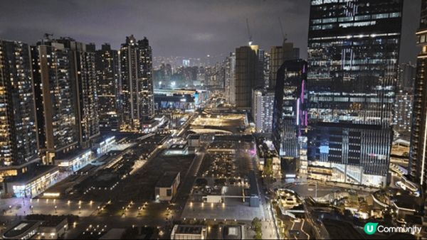 大家唔知有冇留意到喺airside 雙子塔 sogo樓上好多...