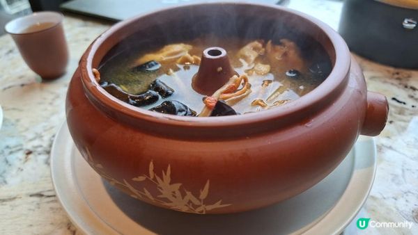 香港食好嘢😋【吱喳小館•中西合璧的雲南菜🥢🍚】
