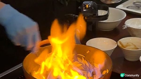 六國酒店。華麗薈萃。原來好多美食!