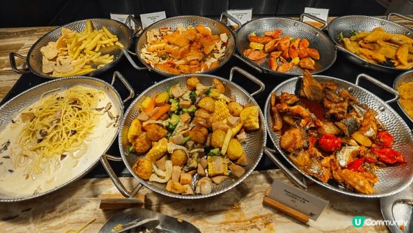 金茂深圳JW萬豪酒店自助午餐，食物質素ok、品種比較多：凍海...