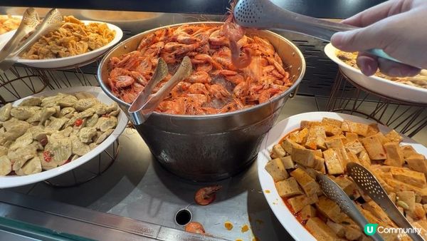 台灣平價吃到飽！我家牛排板橋遠科店老實說：排餐很普通真的不用點！直接單點 390 元自助吧，專心吃水果盤才划算！