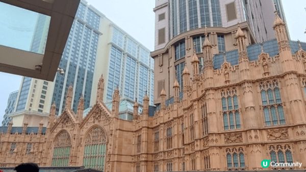 夏天去玩。當然要揀室內啦。澳門就係一個唔錯嘅選擇。。有景。有...