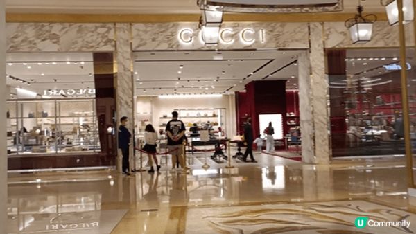 夏天去玩。當然要揀室內啦。澳門就係一個唔錯嘅選擇。。有景。有...