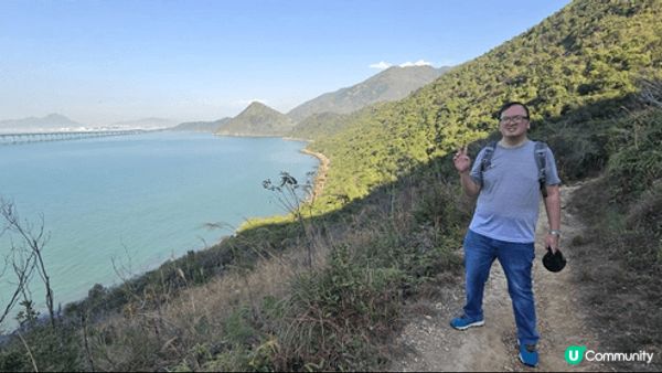 第1幅相是我和家姐由荃灣西行沿着青山公路行去青龍頭，在差不多...