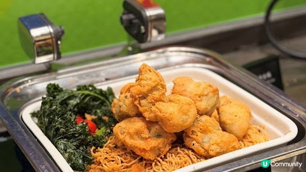 夏日盛宴自助餐。六國酒店