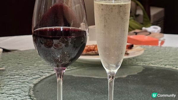夏日盛宴自助餐。六國酒店