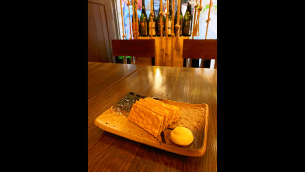 日式居酒屋銅鑼灣渣甸坊有啲似旺角女人街 嗰度有好多小檔攤 兩邊有一啲餐廳 今次搵嚟一間日式居酒屋 入面環境清靜 裝飾幾有氣氛鱈魚乾 U Lifestyle 香港優惠及生活資訊平台