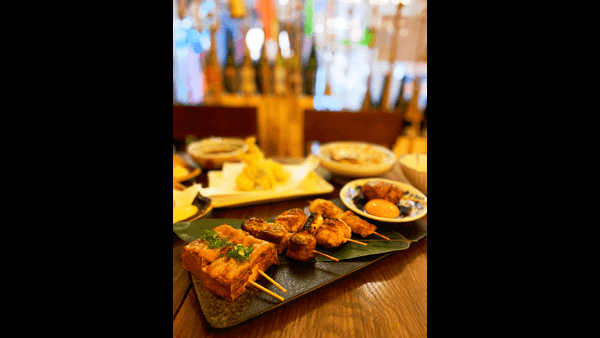 日式居酒屋銅鑼灣渣甸坊有啲似旺角女人街 嗰度有好多小檔攤 兩邊有一啲餐廳 今次搵嚟一間日式居酒屋 入面環境清靜 裝飾幾有氣氛鱈魚乾 U Lifestyle 香港優惠及生活資訊平台
