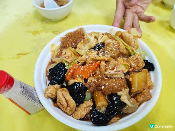 大嶼山寶蓮禪寺齋堂