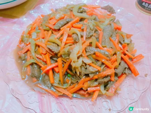 七彩牛柳絲(紅蘿蔔味菜牛柳絲)