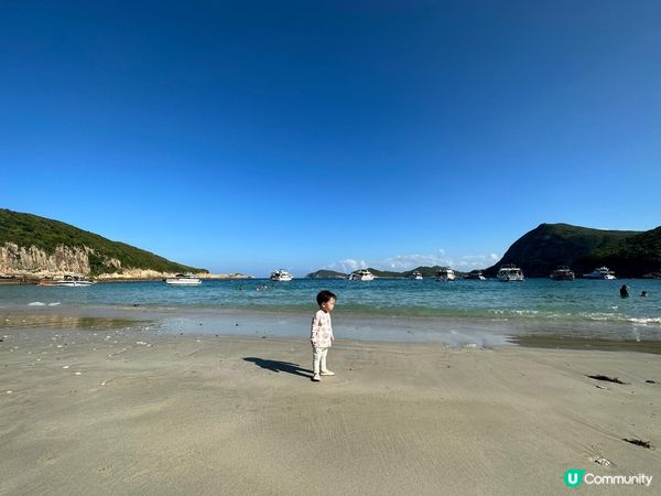 我們最近到訪過的夏日打卡點包括龍尾泳灘, 西貢及下長沙泳灘。...