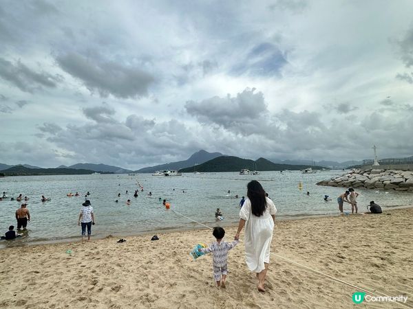 我們最近到訪過的夏日打卡點包括龍尾泳灘, 西貢及下長沙泳灘。...
