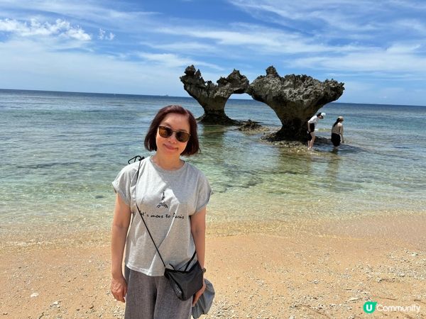 冲繩打卡熱点，有沙灘，有怪石，有美食如海胆，鲍鱼等等